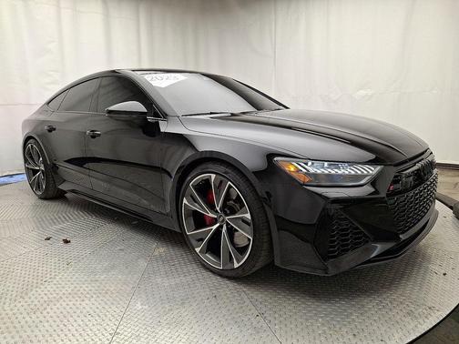 2023 Audi RS 7 4.0T