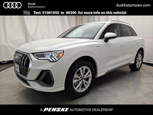 2025 Audi Q3 Premium 45 TFSI S line quattro Tiptronic