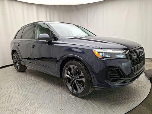 2026 Audi Q7 55 Premium Plus