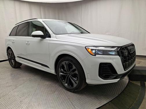 2026 Audi Q7 55 Premium Plus