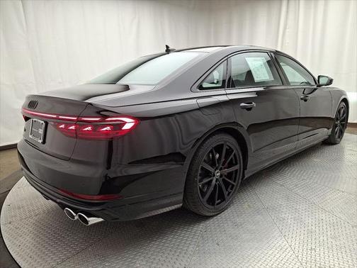 2022 Audi S8 4.0T