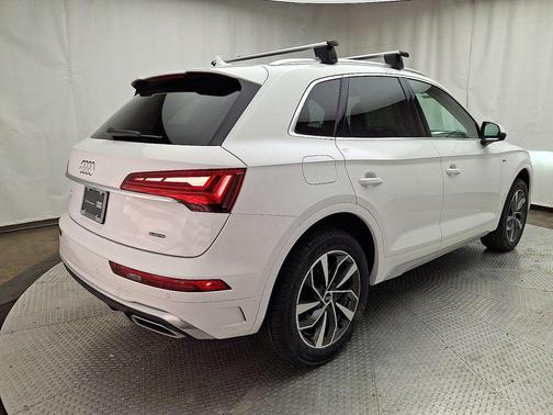 2023 Audi Q5 45 S line Premium