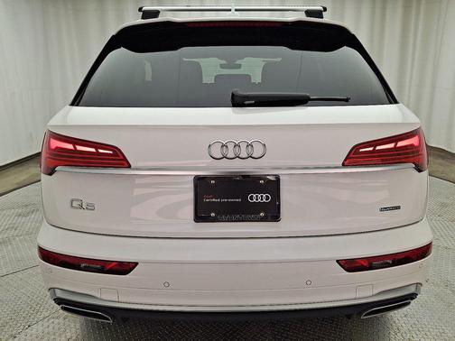 2023 Audi Q5 45 S line Premium