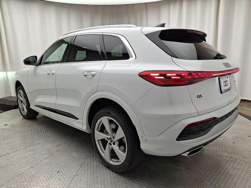 2025 Audi Q5 Premium Plus