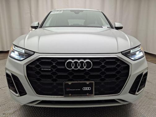2023 Audi Q5 45 S line Premium