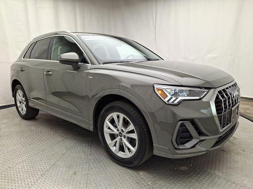 Chronos Gray Metallic 2025 Audi Q3 Premium 45 TFSI S line quattro Tiptronic