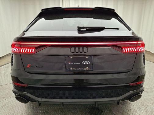 2023 Audi RS Q8 4.0T