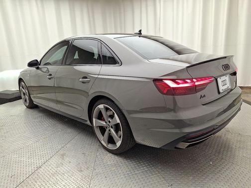 2023 Audi A4 45 S line Premium Plus