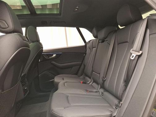 2026 Audi Q8 55 Premium Plus