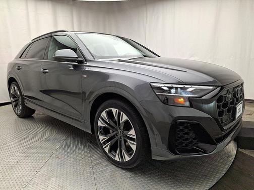 2026 Audi Q8 55 Premium Plus