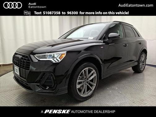 2025 Audi Q3 Premium 45 TFSI S line quattro Tiptronic