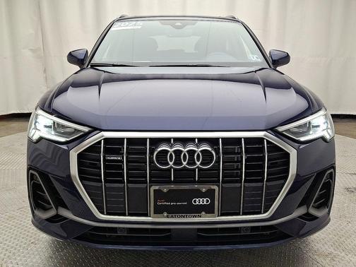 2025 Audi Q3 Premium 45 TFSI S line quattro Tiptronic