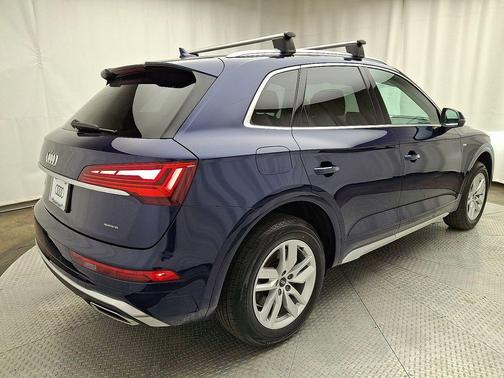 2022 Audi Q5 45 S line Premium