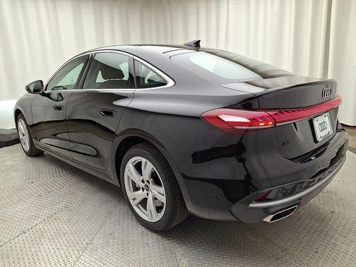 2025 Audi A5 Premium TFSI quattro S tronic