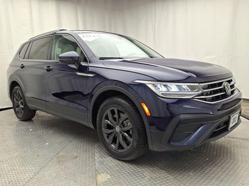 2024 Volkswagen Tiguan 2.0T Wolfsburg Edition