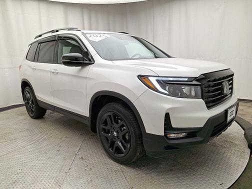 2025 Honda Passport AWD Black