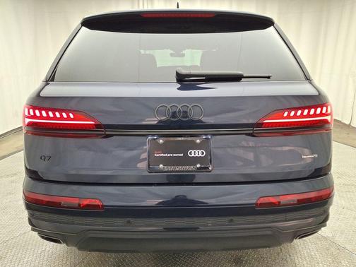 2025 Audi Q7 45 Premium