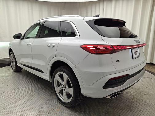 2025 Audi Q5 Premium Plus TFSI quattro S tronic