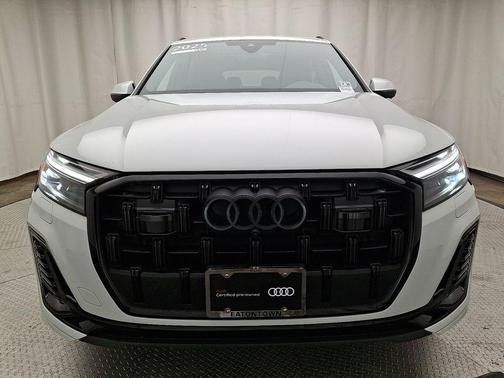 2025 Audi Q7 45 Premium