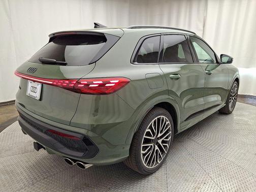 District Green Metallic 2026 Audi SQ5 3.0T Premium Plus