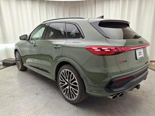 District Green Metallic 2026 Audi SQ5 3.0T Premium Plus