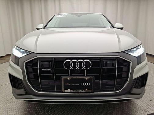2023 Audi Q8 55 Premium Plus