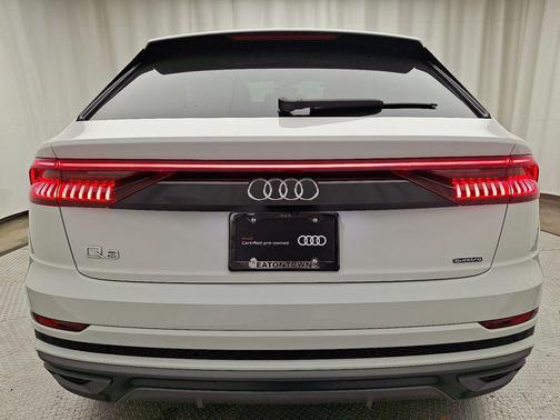 2023 Audi Q8 55 Premium Plus