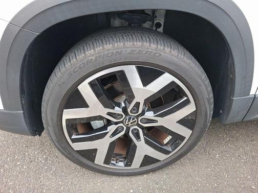 2022 Volkswagen Taos 1.5T SEL