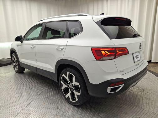 2022 Volkswagen Taos 1.5T SEL