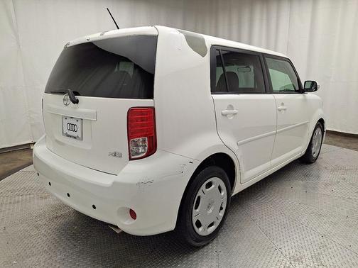 2012 Scion xB Release Series 9.0