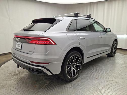2019 Audi Q8 3.0T Premium Plus