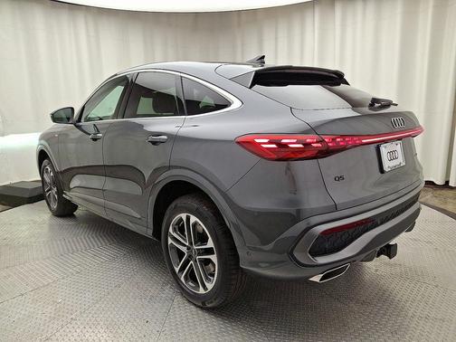 2025 Audi Q5 Sportback Premium Plus