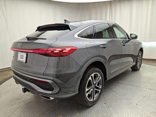 2025 Audi Q5 Sportback Premium Plus