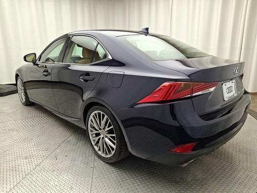 2017 Lexus IS 300 Base