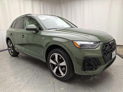 District Green Metallic 2023 Audi Q5 45 S line Premium Plus