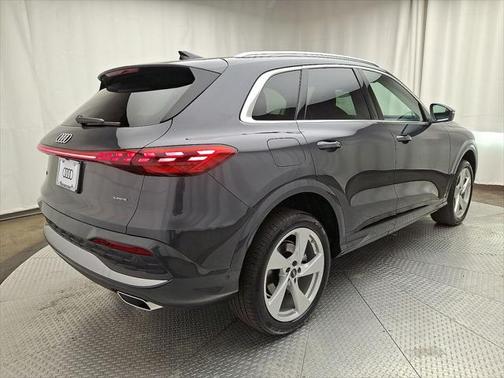 2025 Audi Q5 Premium Plus