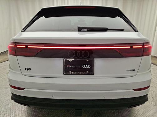 2025 Audi Q8 55 Premium