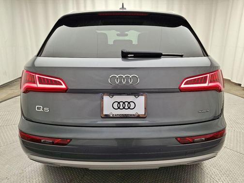 Monsoon Gray Metallic 2019 Audi Q5 2.0T Premium Plus