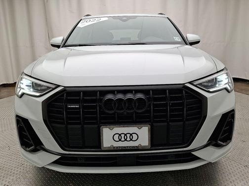 2022 Audi Q3 45 S line Premium Plus