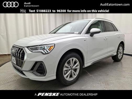 2025 Audi Q3 Premium 45 TFSI S line quattro Tiptronic