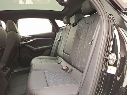 2025 Audi S6 e-tron Premium Plus