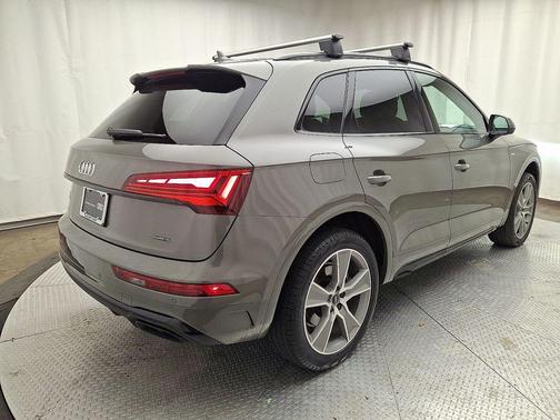 2025 Audi Q5 45 S line Premium
