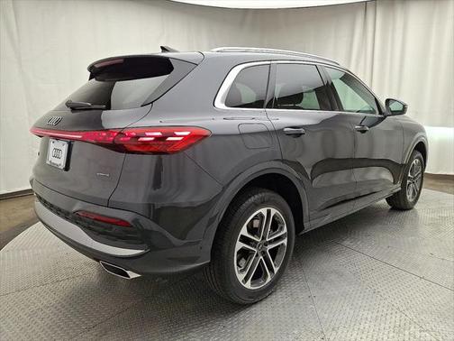 2025 Audi Q5 Premium