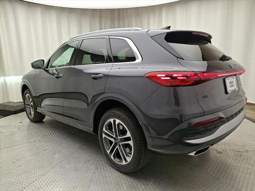 2025 Audi Q5 Premium