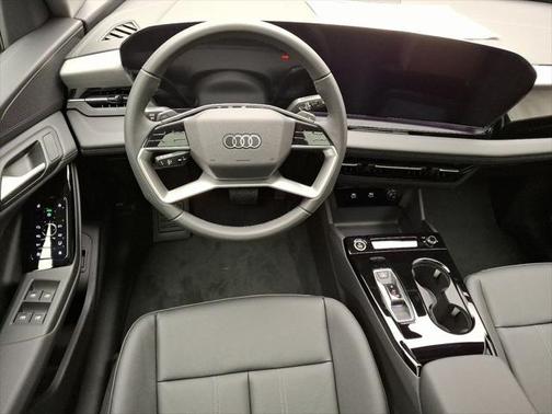 2025 Audi Q6 e-tron Premium quattro