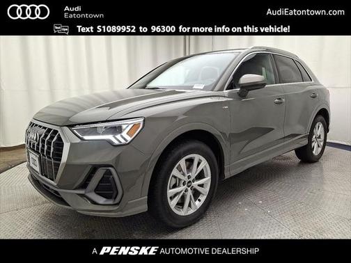 2025 Audi Q3 Premium 45 TFSI S line quattro Tiptronic