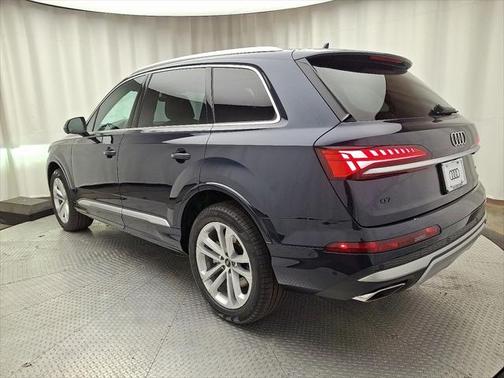 2025 Audi Q7 55 Premium