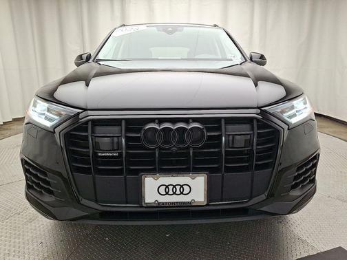 2023 Audi Q7 55 Premium Plus