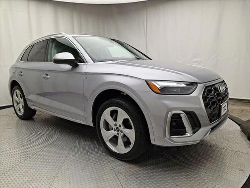 2025 Audi Q5 45 S line Premium Plus