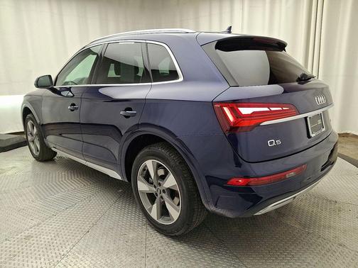 2023 Audi Q5 40 Premium Plus